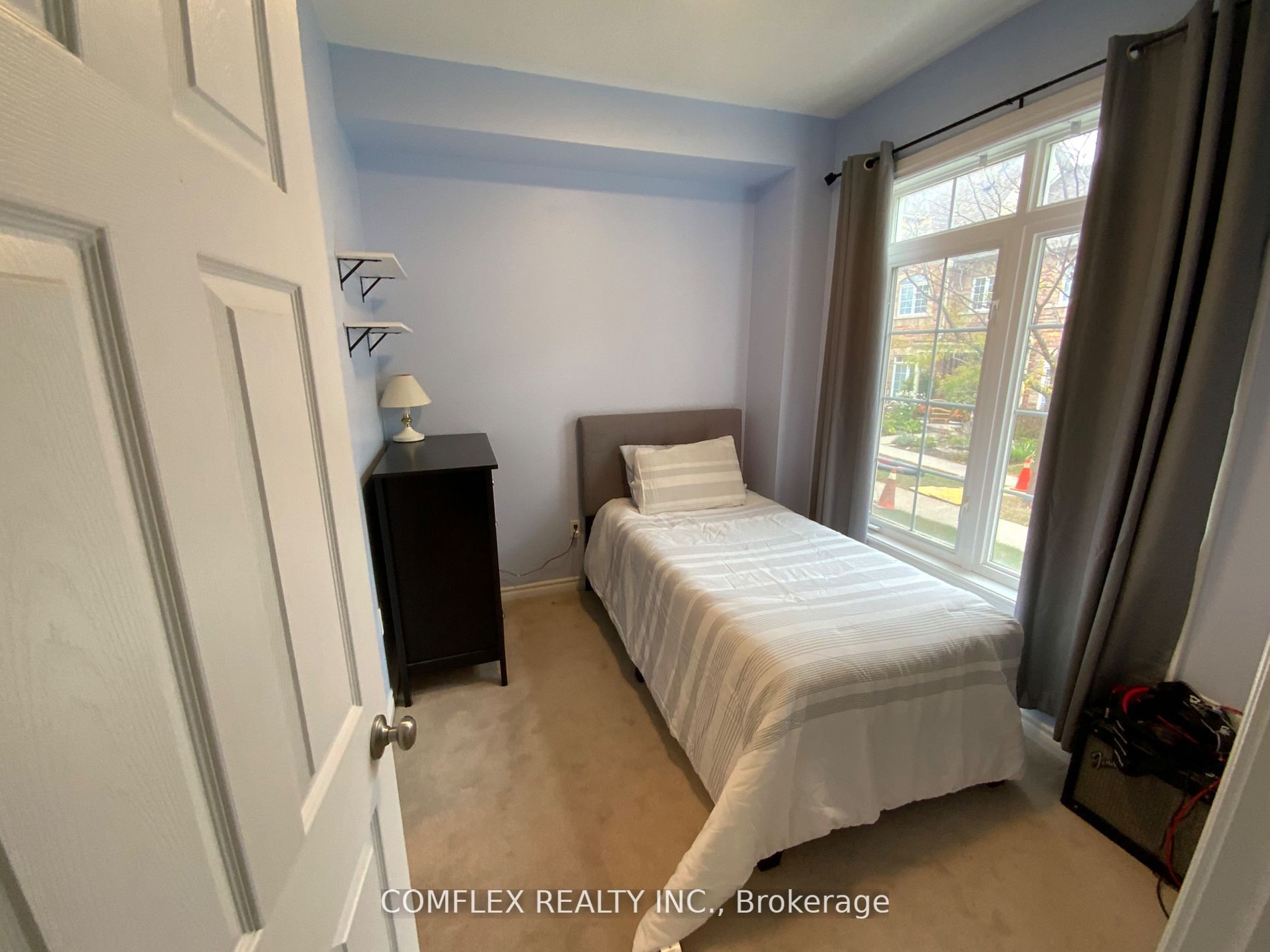 73 Wicker Park Way