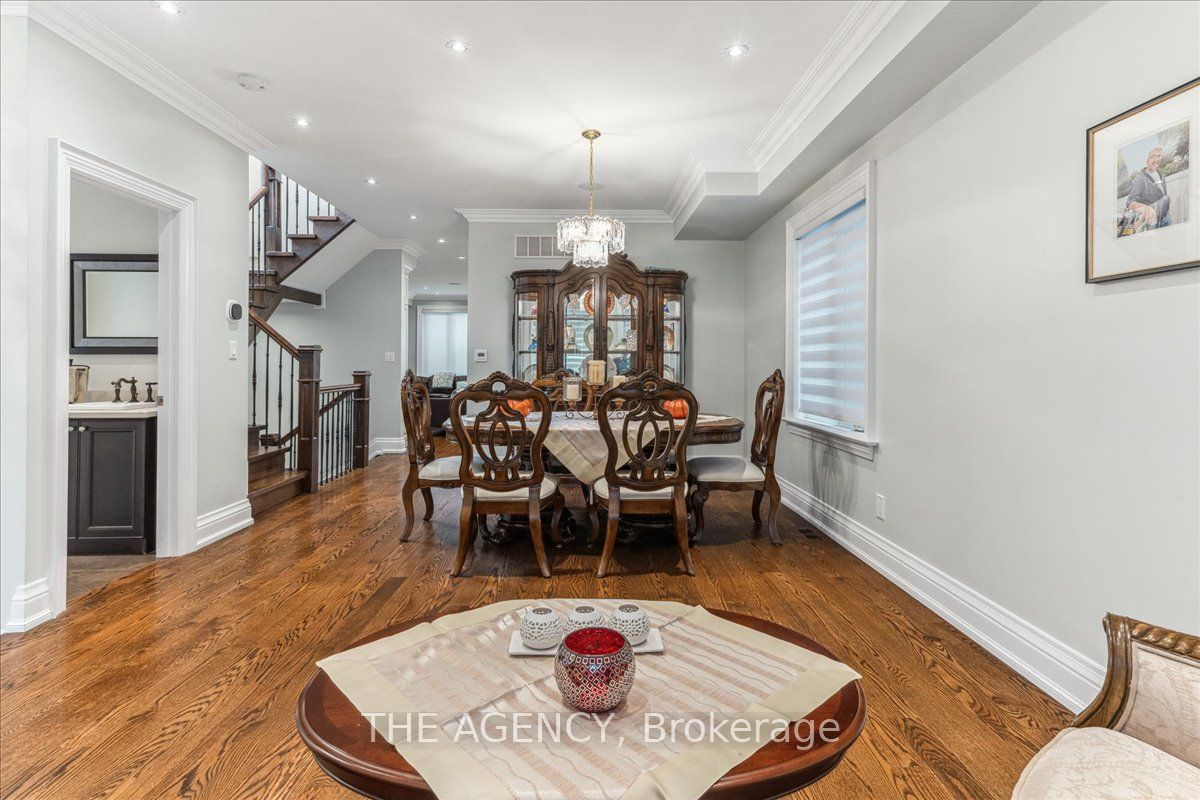 11 Northbrook Road