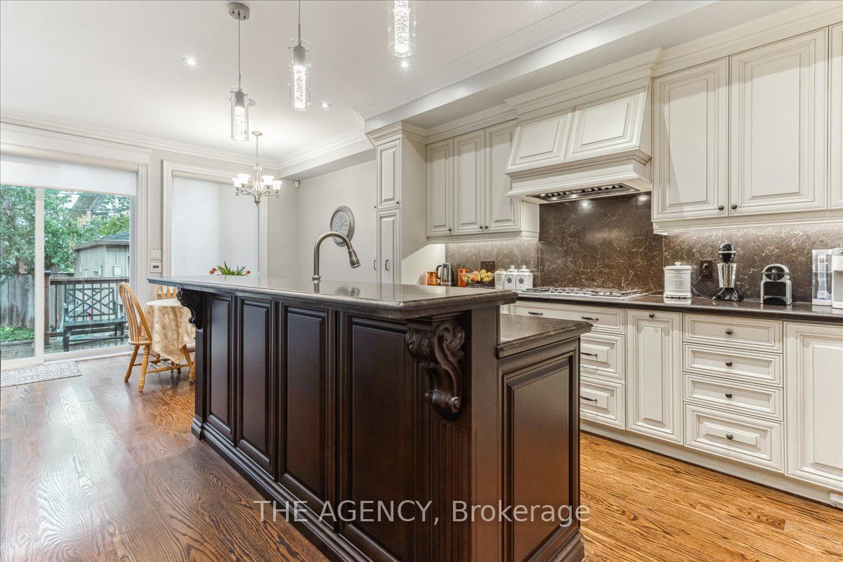 11 Northbrook Road