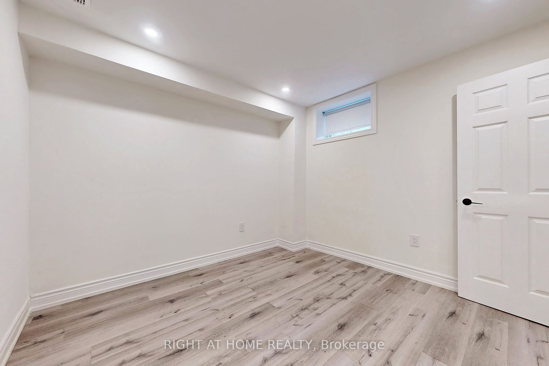 147 Mcintosh St