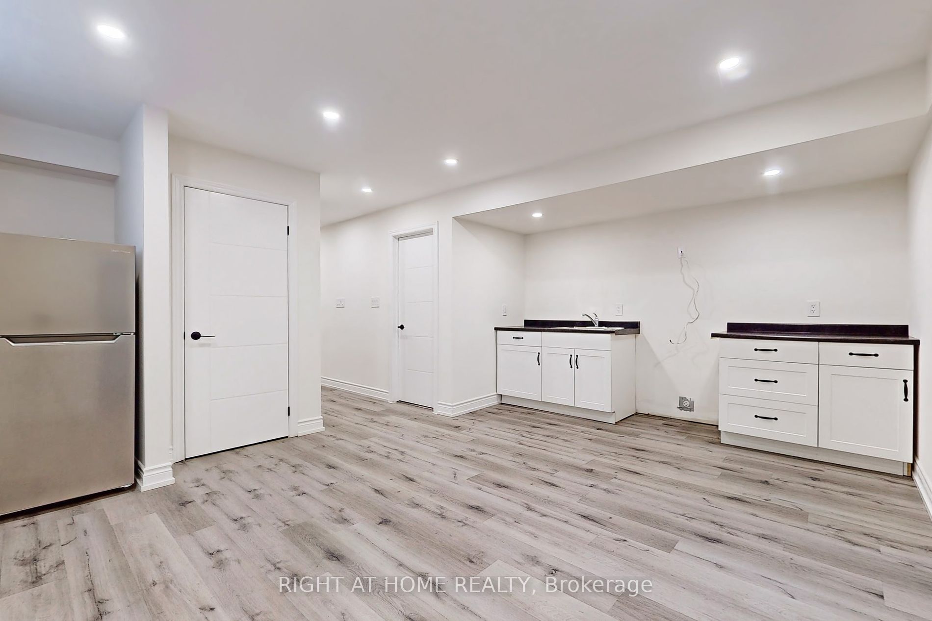 147 Mcintosh St