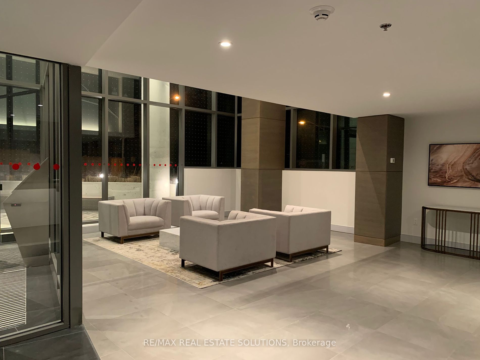 90 Glen Everest Rd, #407