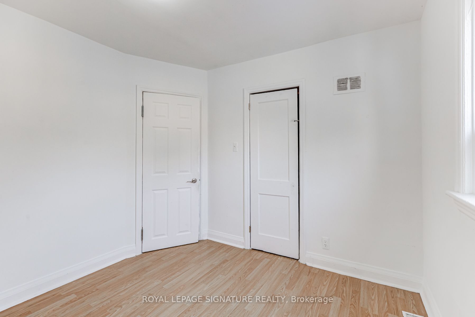 2 Bryant Ave, #Upper