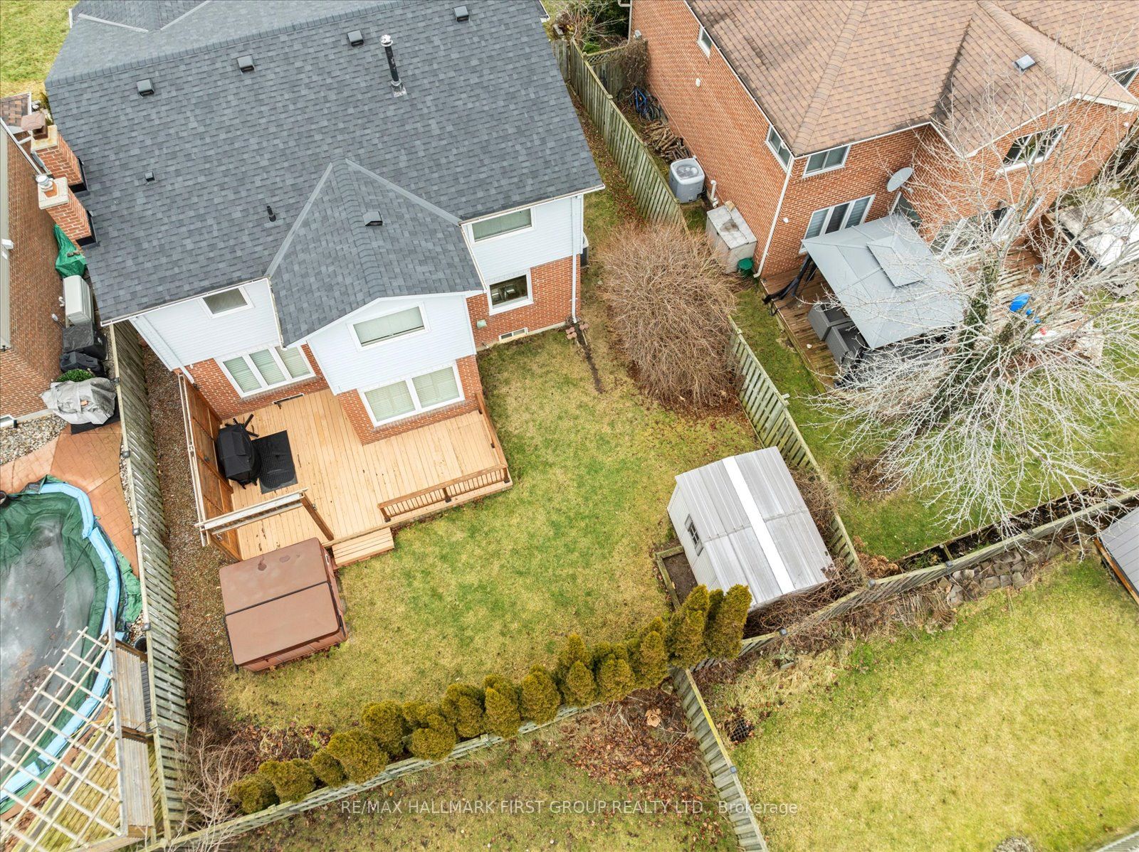 19 Farrow Cres