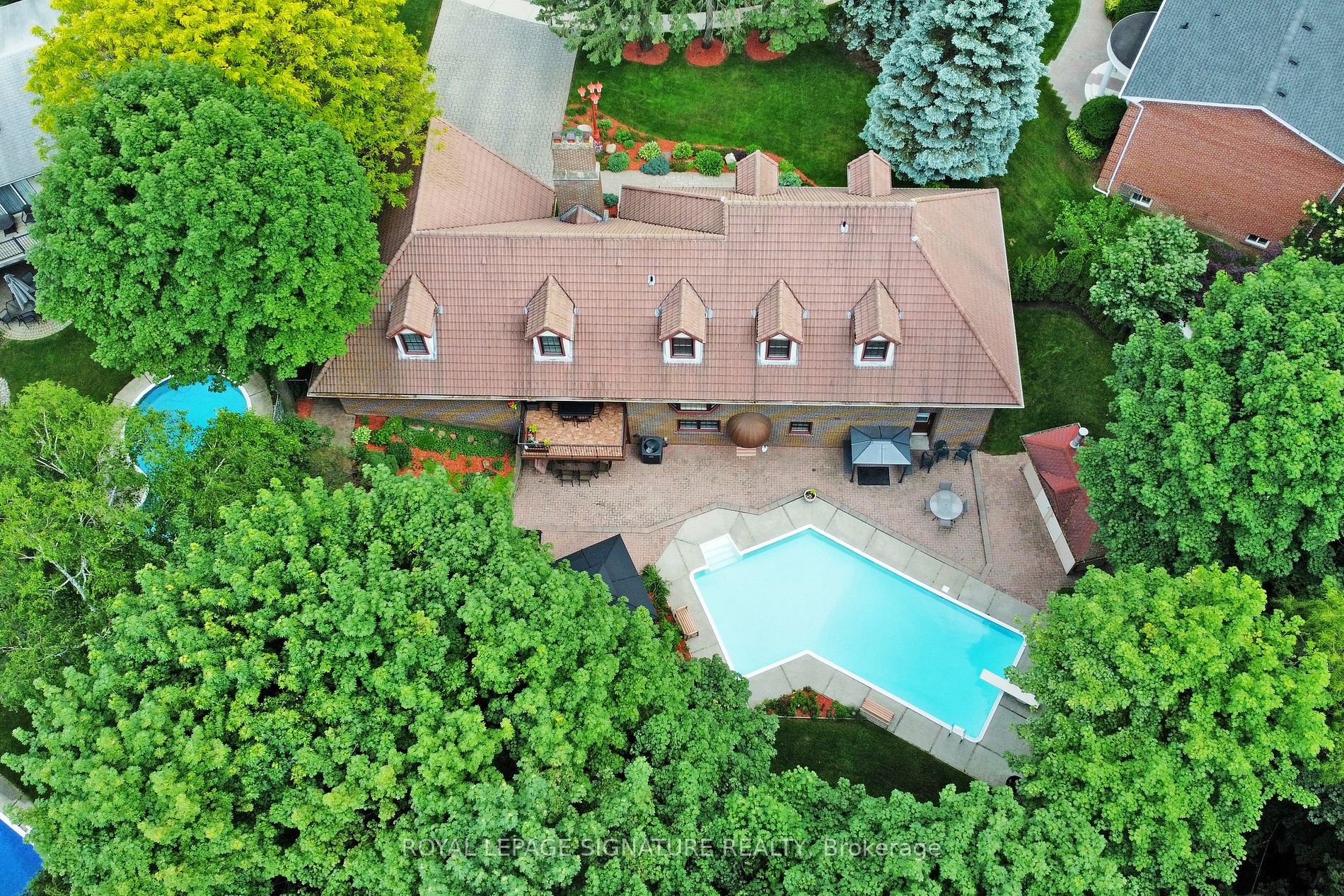 10 Silversand Pl