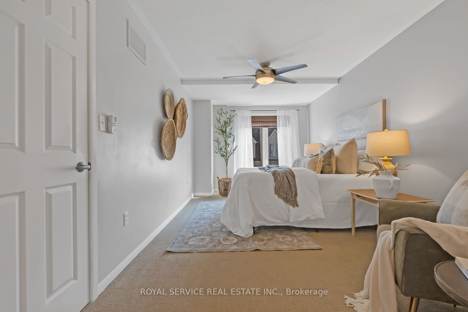 1250 St.Martins Dr, #102