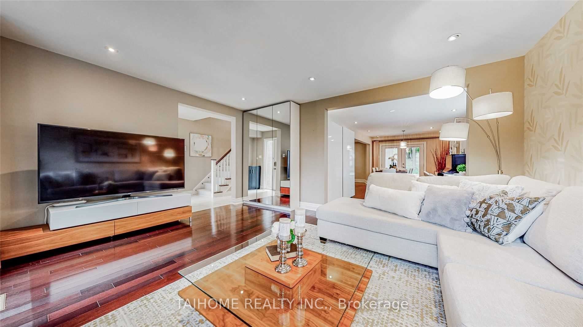31 Stubbswood Sq