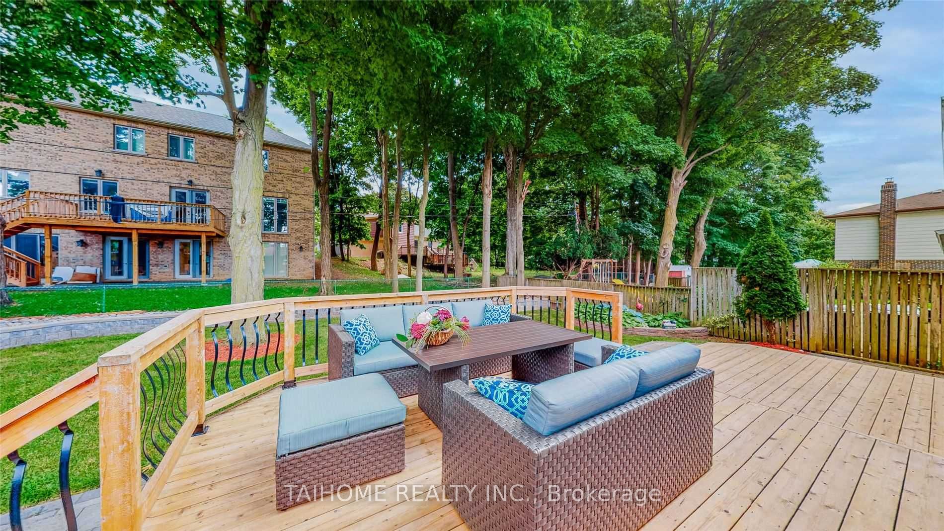 31 Stubbswood Sq