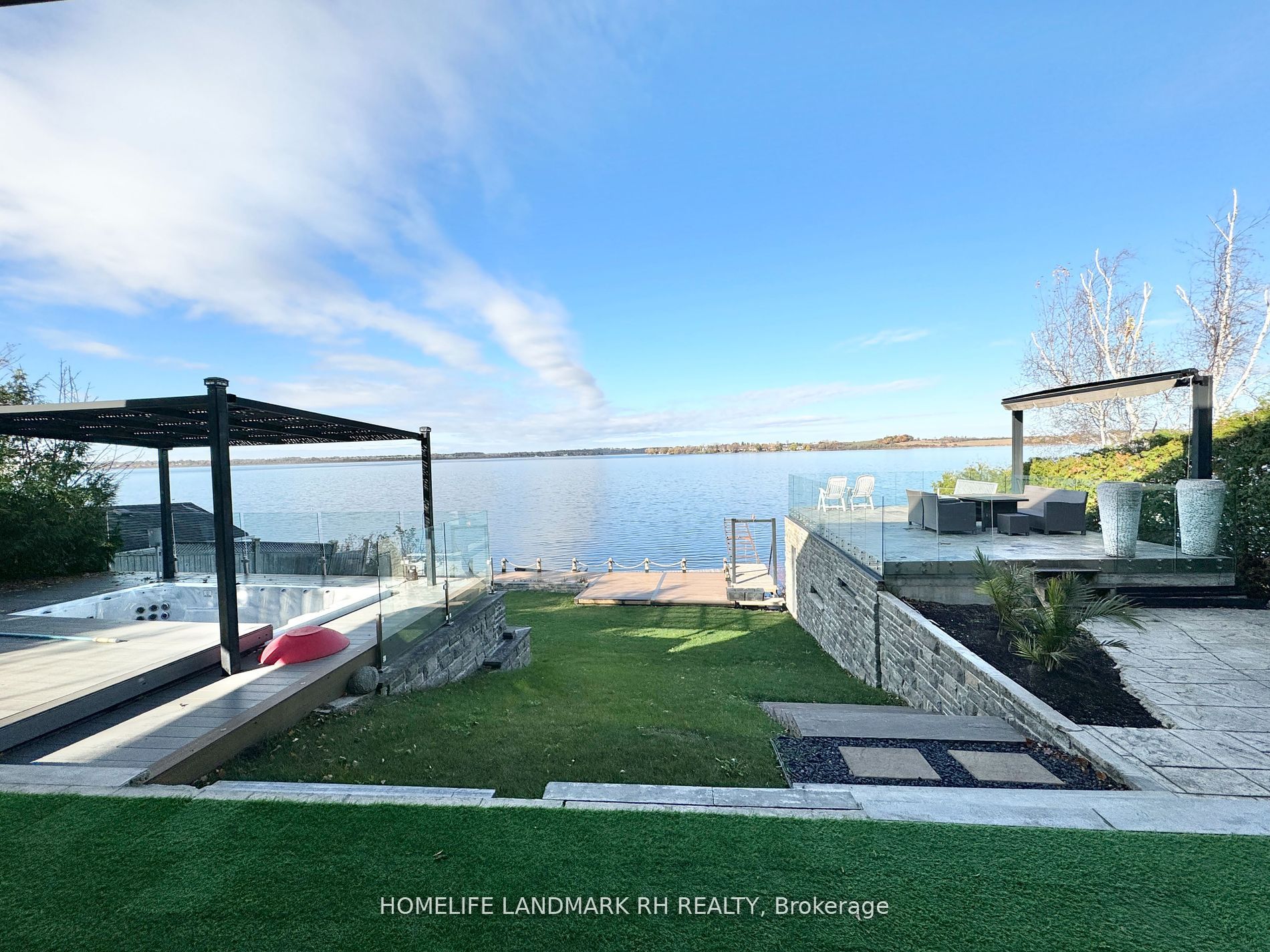 424 Fralicks Beach Rd