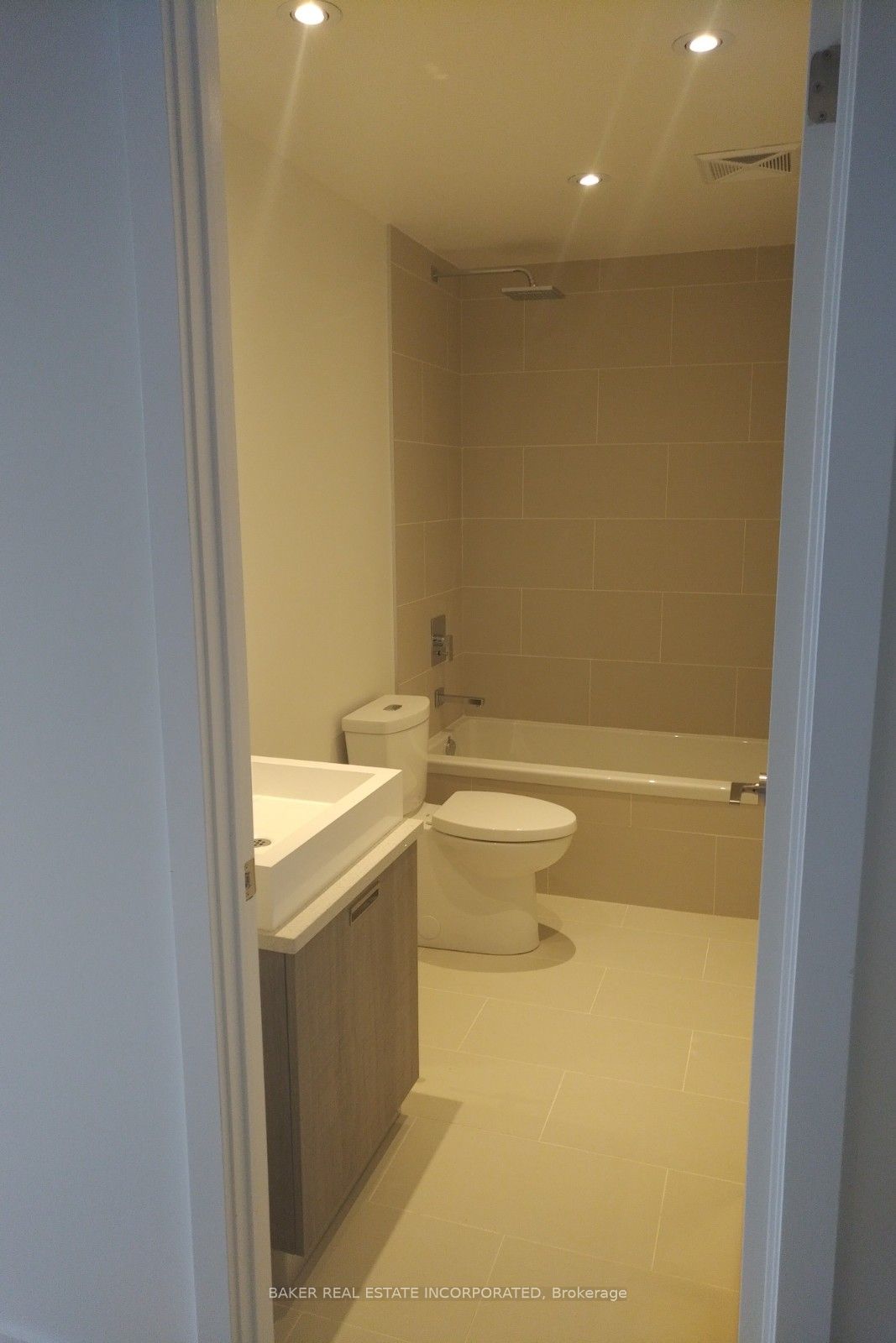 246 Logan Avenue, #310