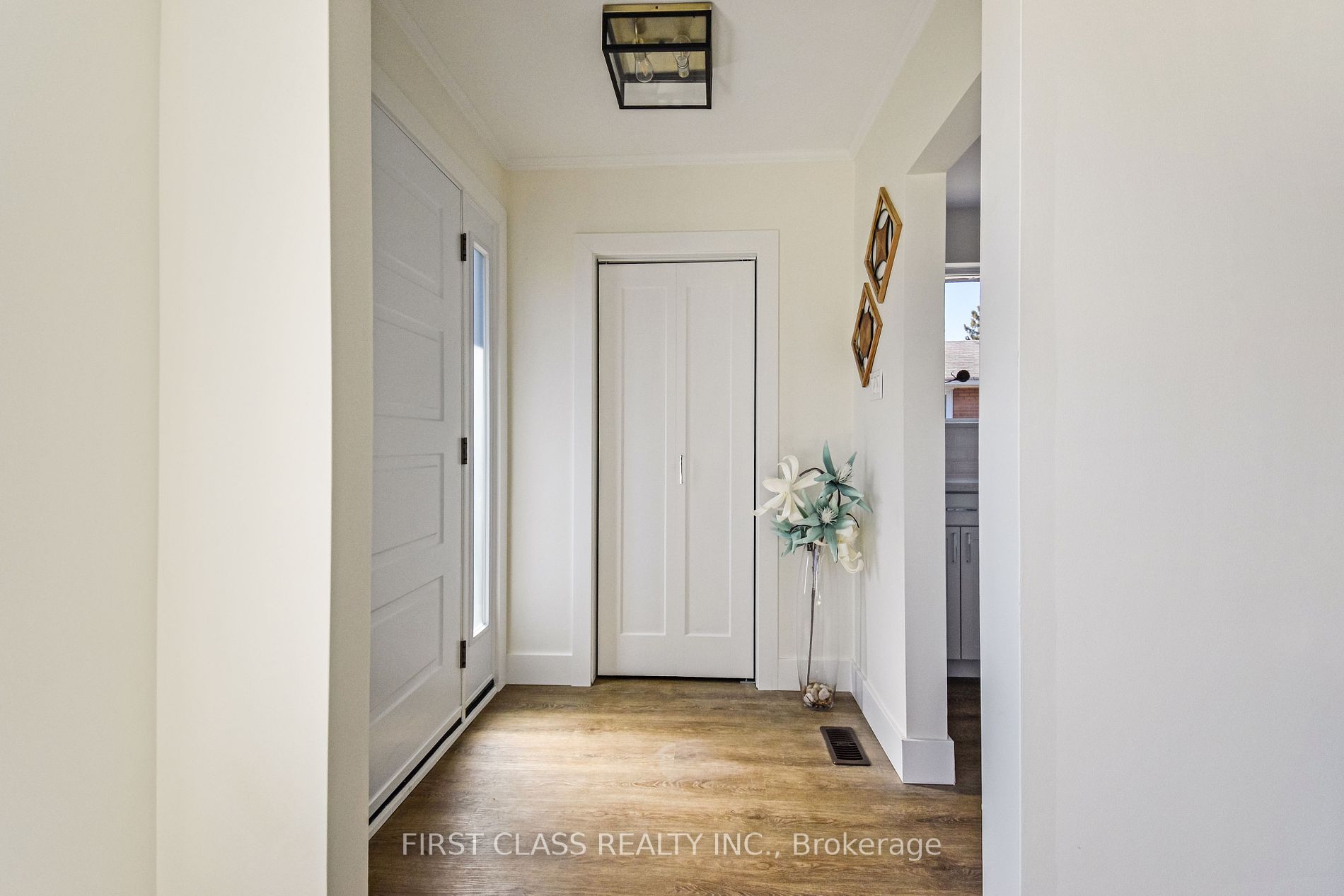 24 Fintona Ave