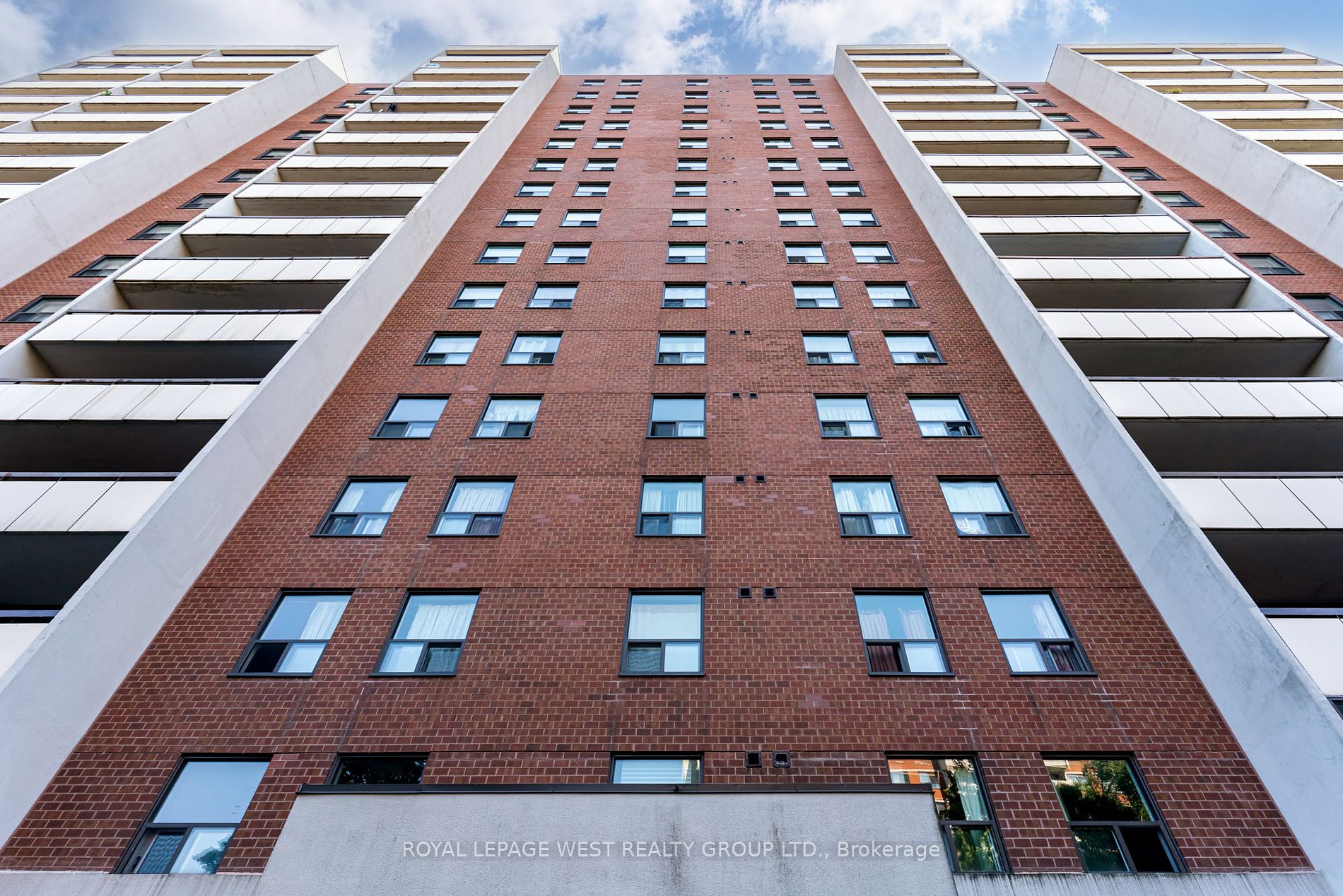 1250 Bridletowne Circ S, #211