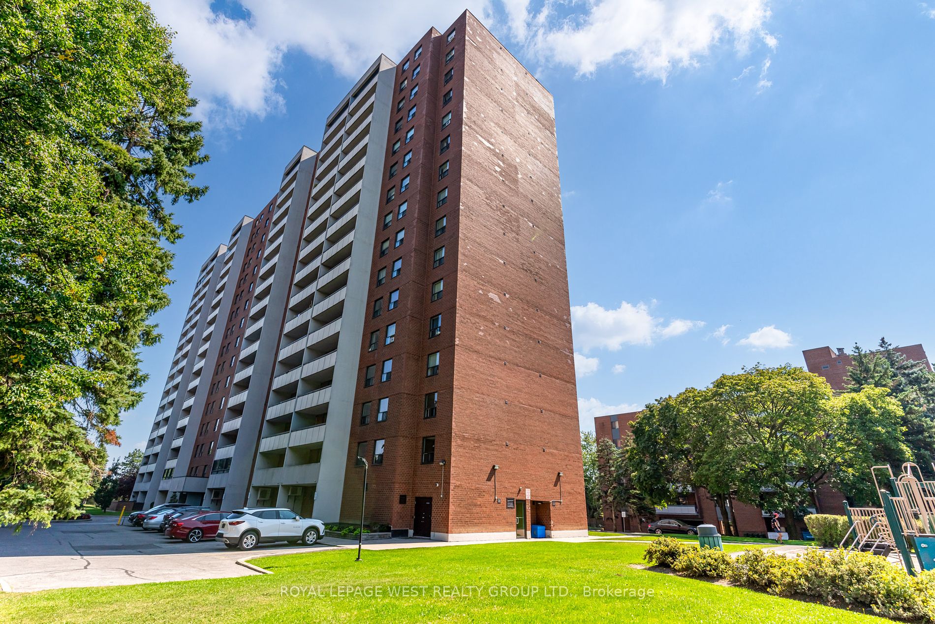 1250 Bridletowne Circ S, #211