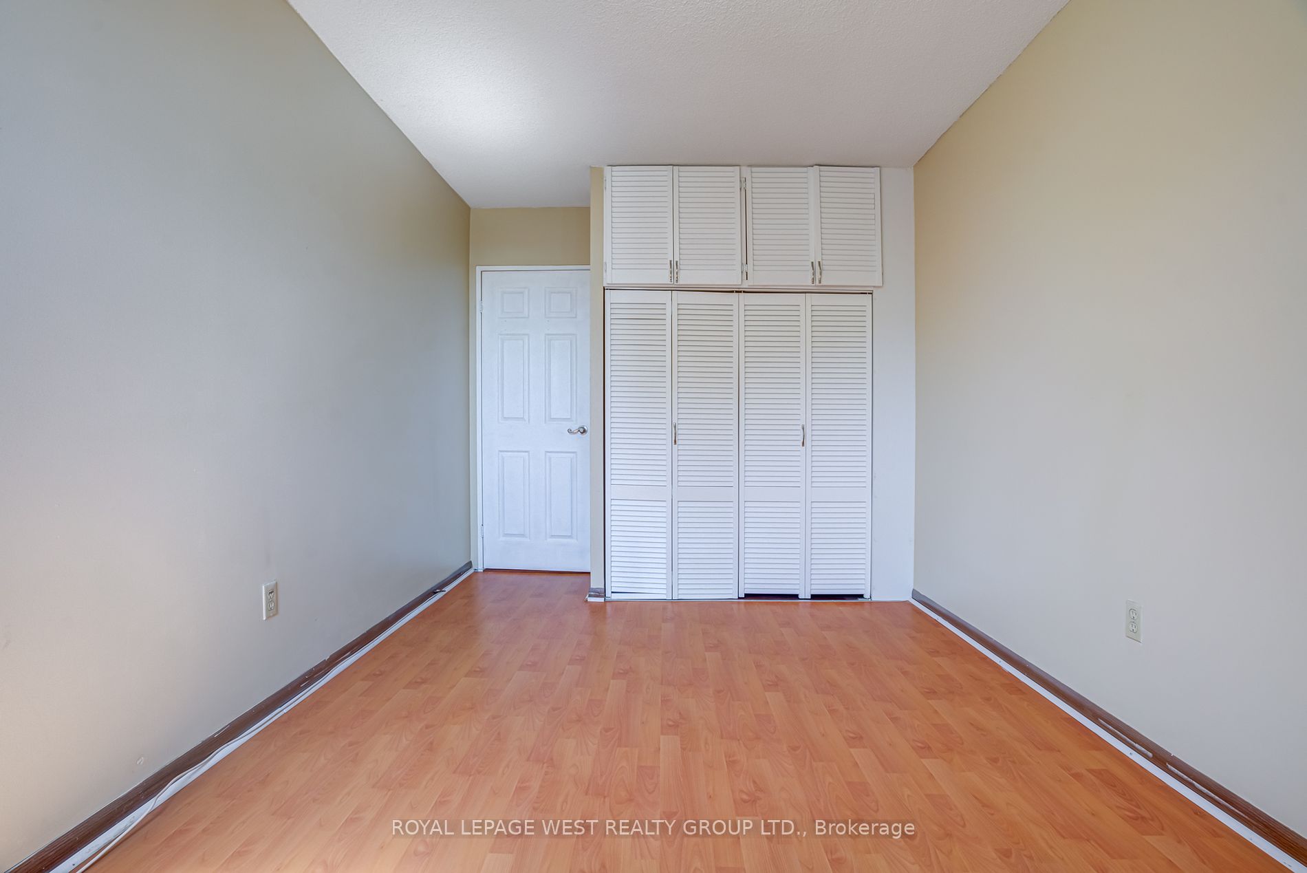 1250 Bridletowne Circ S, #211