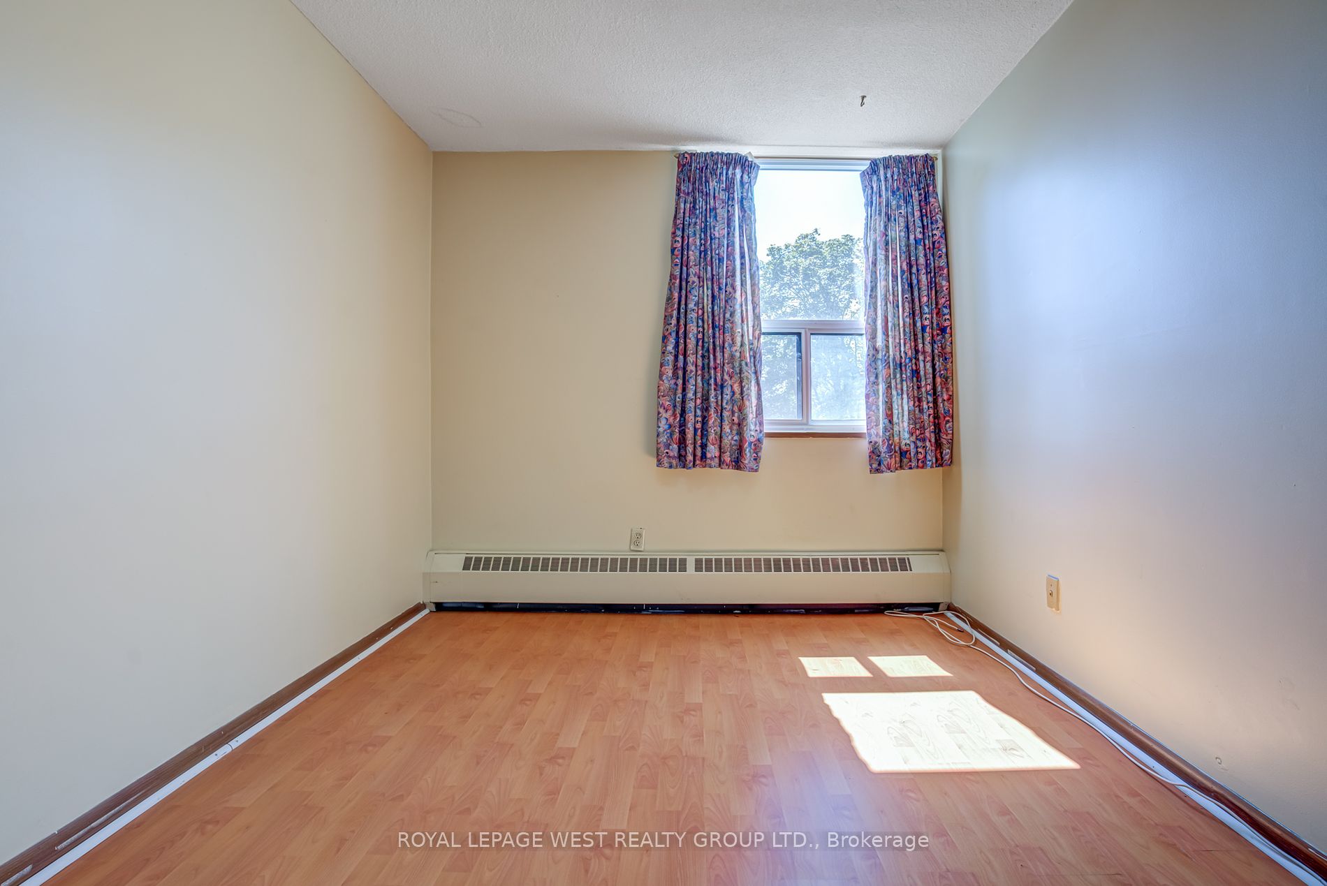 1250 Bridletowne Circ S, #211