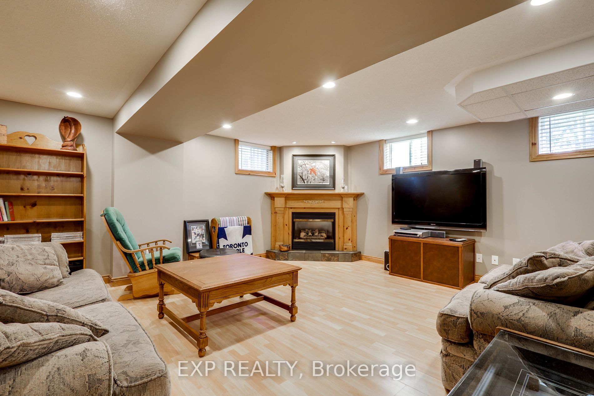 53 Georgina Dr