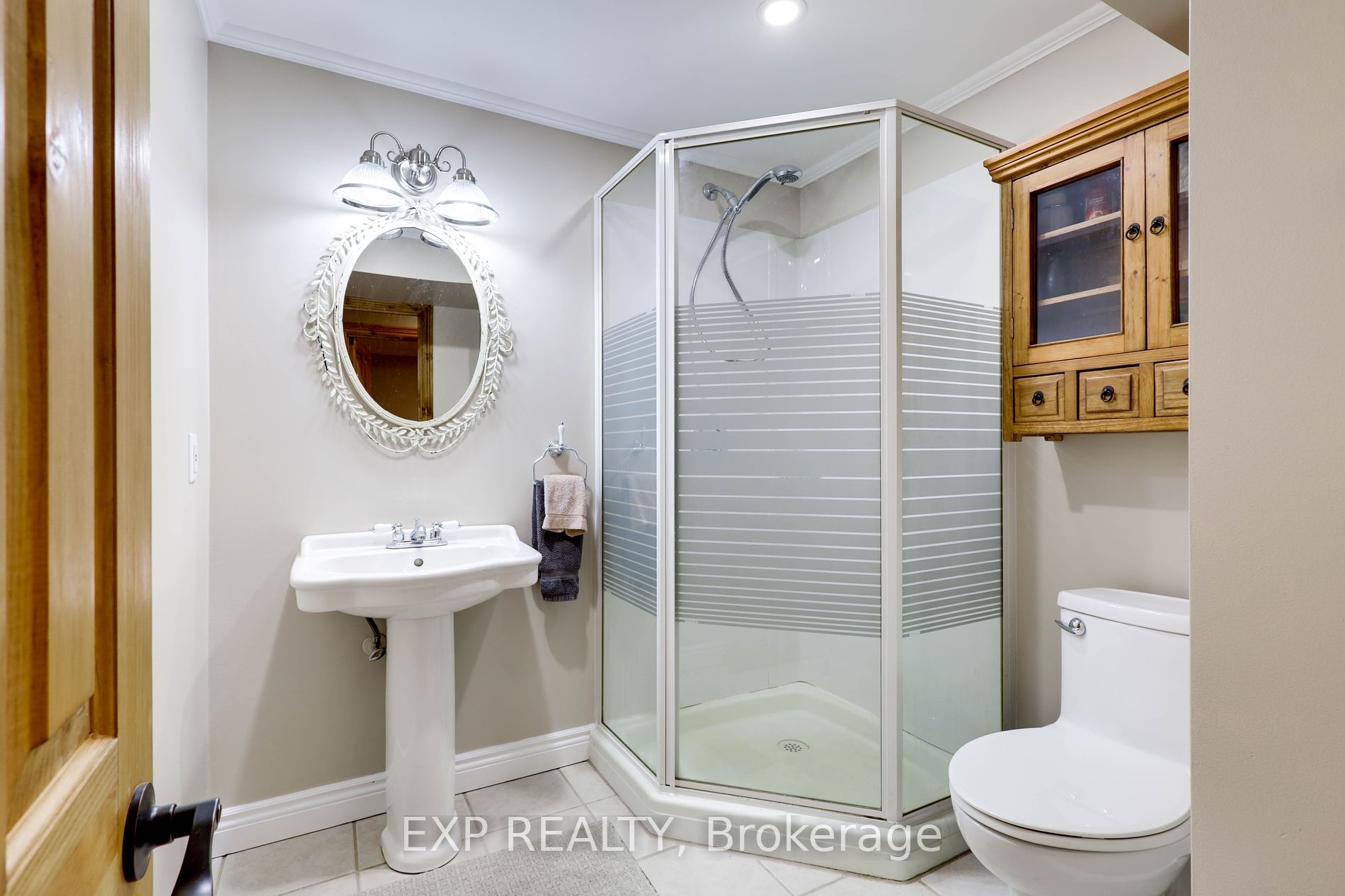 53 Georgina Dr