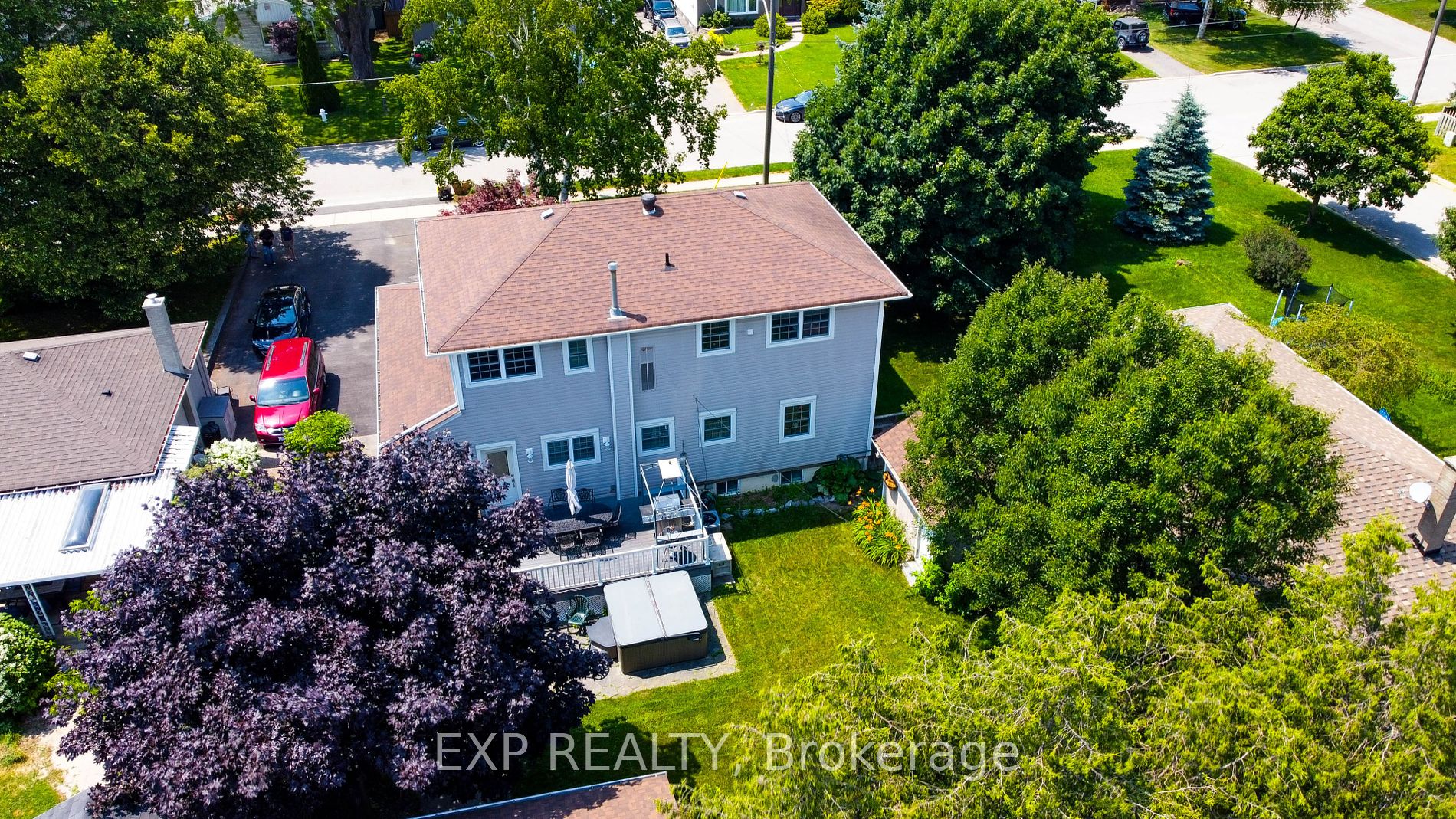 53 Georgina Dr