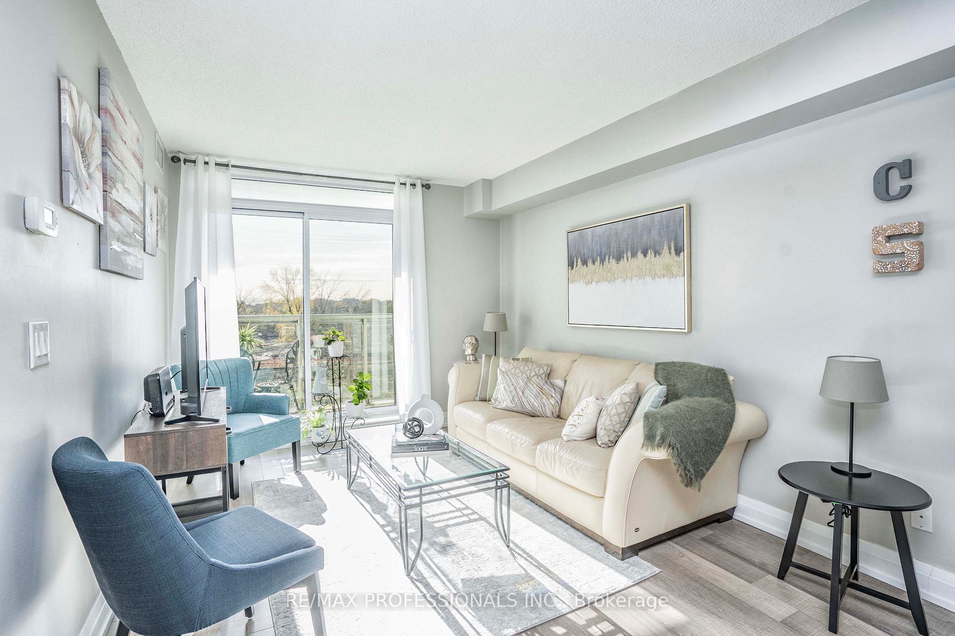 3520 Danforth Avenue, #314