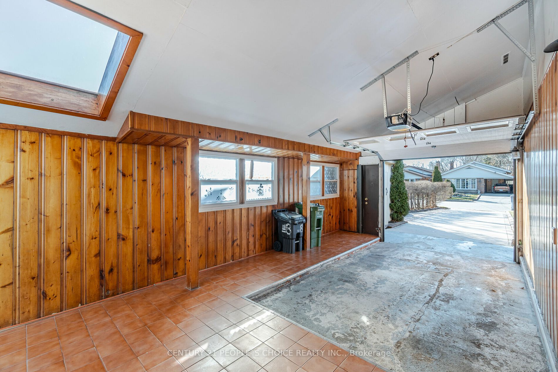 8 Bonnechere Crescent