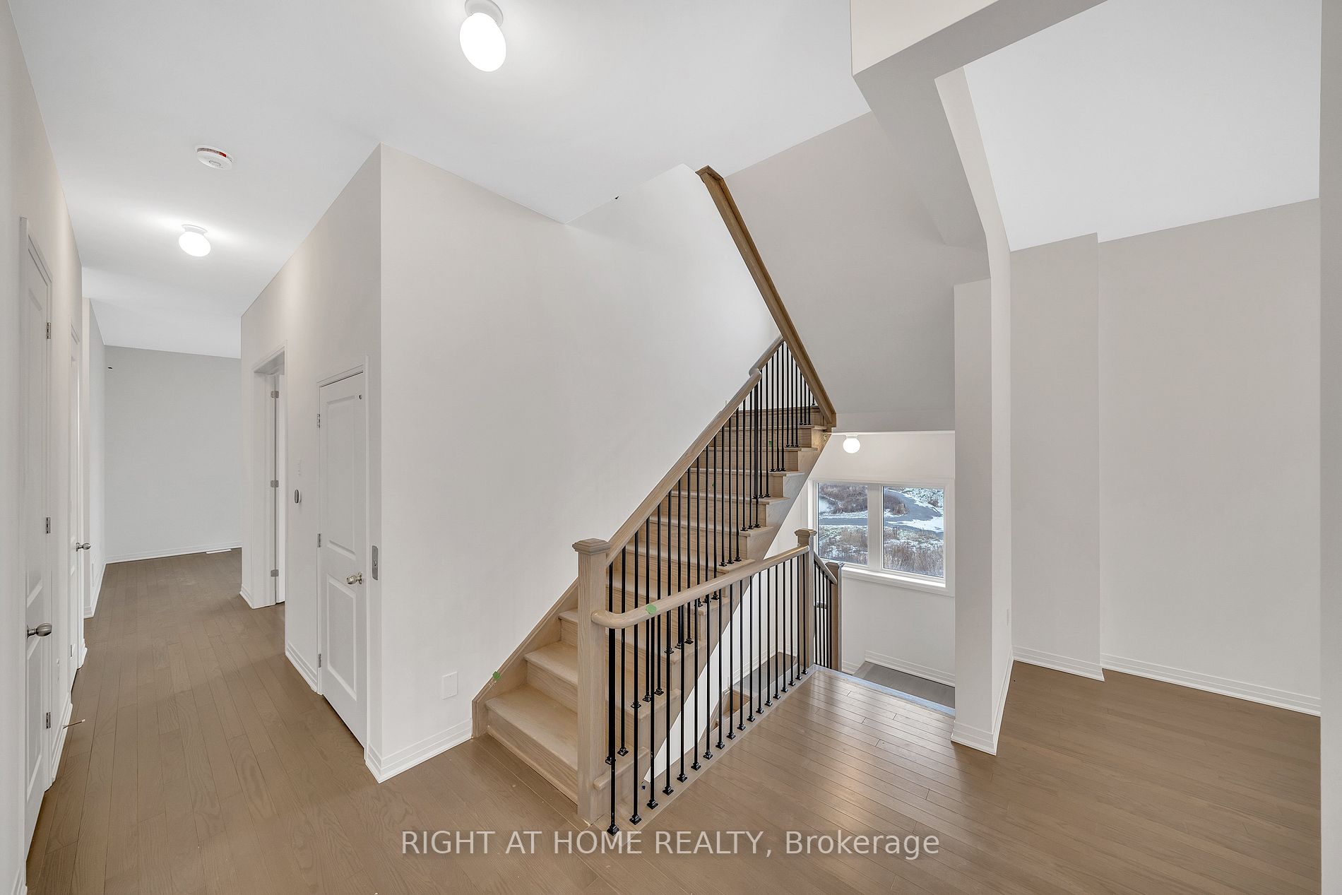 275 Port Darlington Road