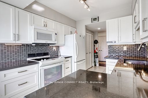 1890 Valley Farm Rd, #1012