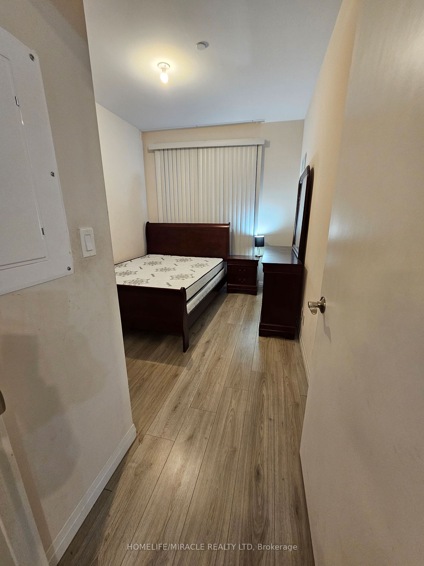 2152 Lawrence Avenue E, #101