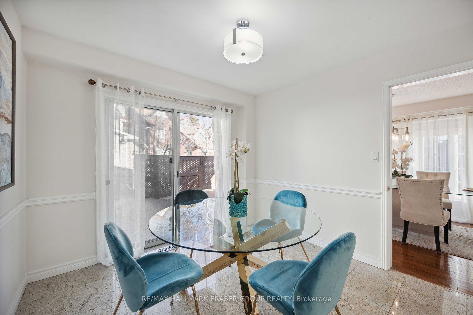 2121 Lynn Heights Drive