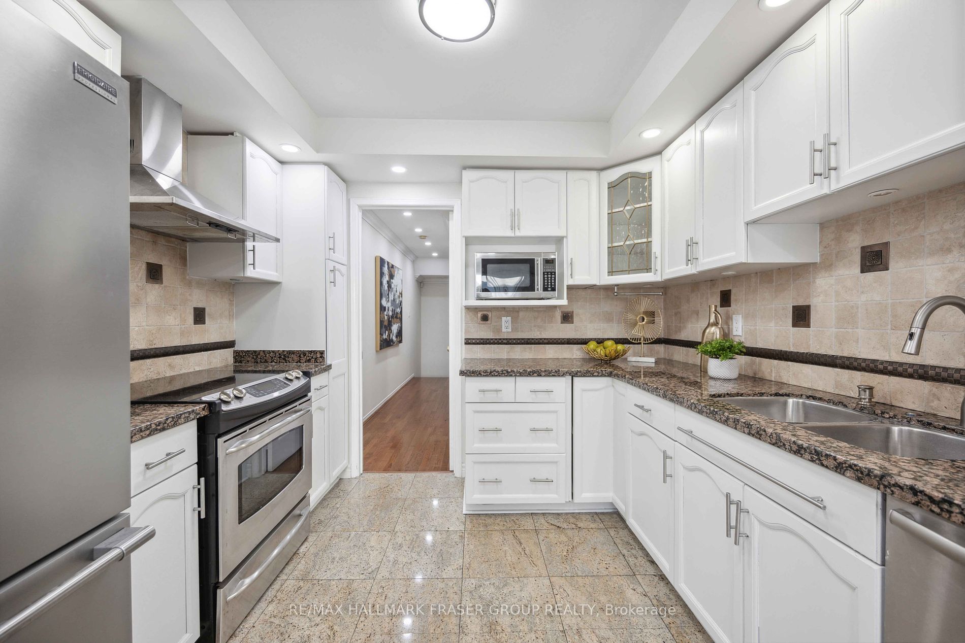 2121 Lynn Heights Drive