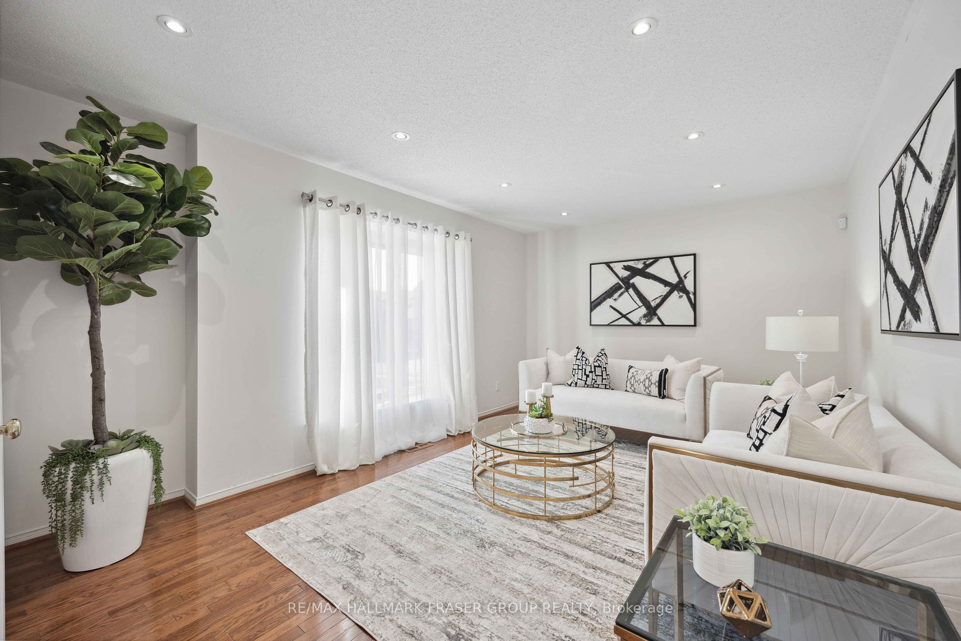 2121 Lynn Heights Drive