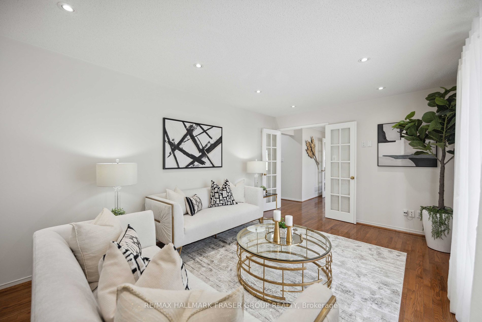 2121 Lynn Heights Drive