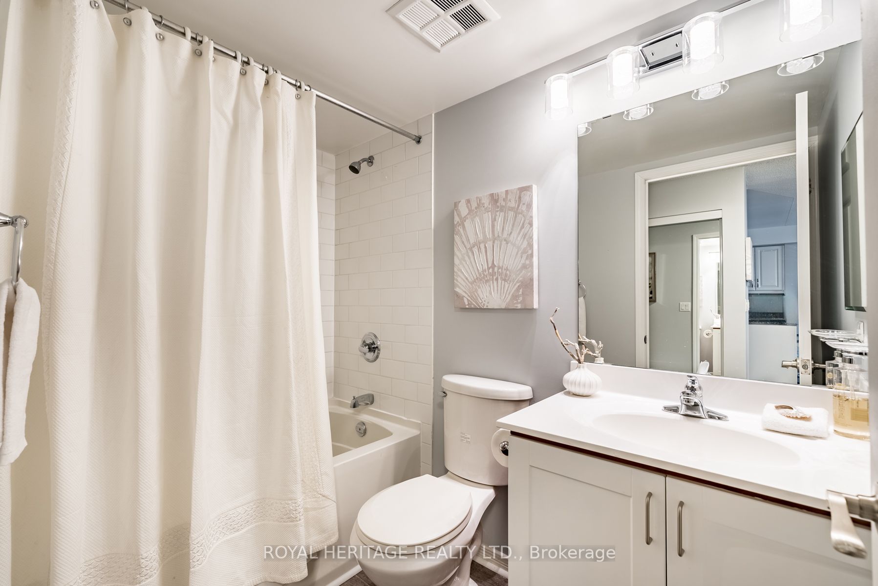 340 Watson Street W, #309