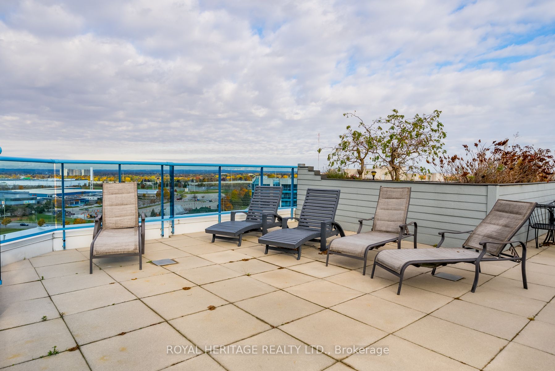 340 Watson Street W, #309