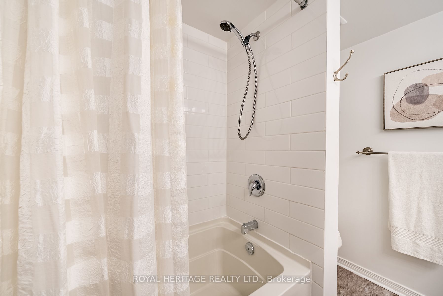 340 Watson Street W, #309
