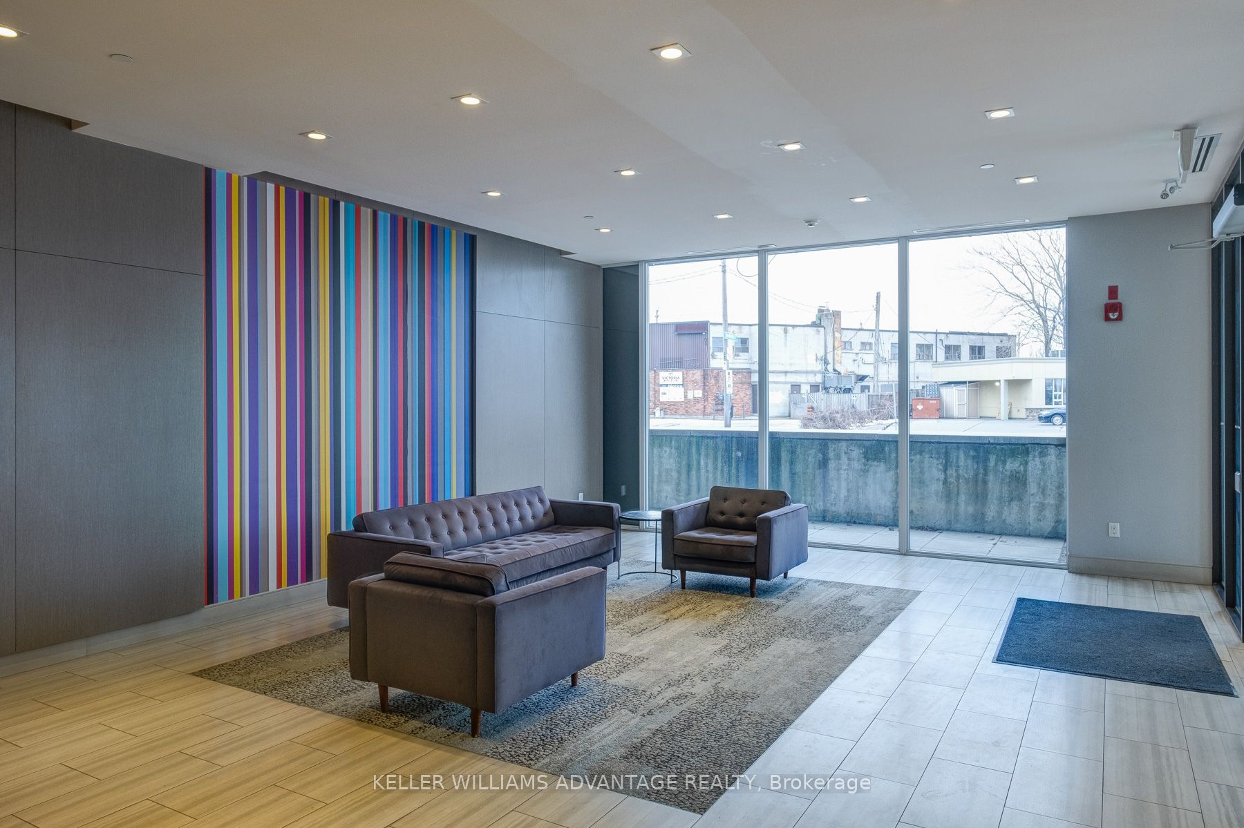 3560 St. Clair Ave E, #212