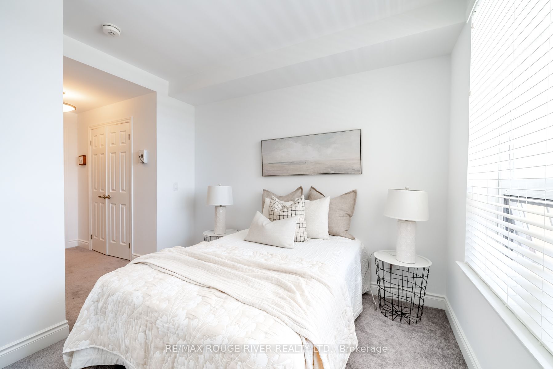 21 Brookhouse Dr, #209