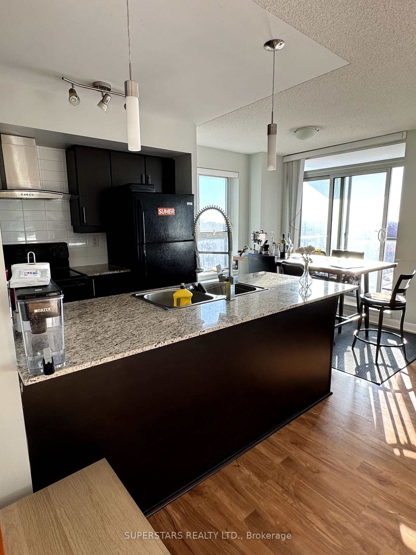 25 Town Centre Court #1608