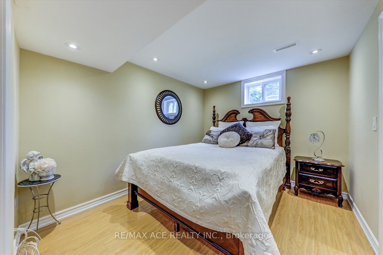 50 Jacwin Dr