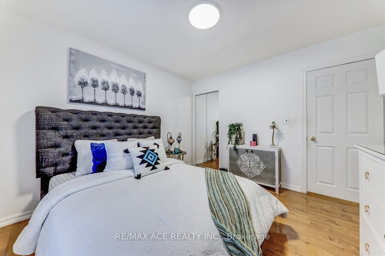 50 Jacwin Dr