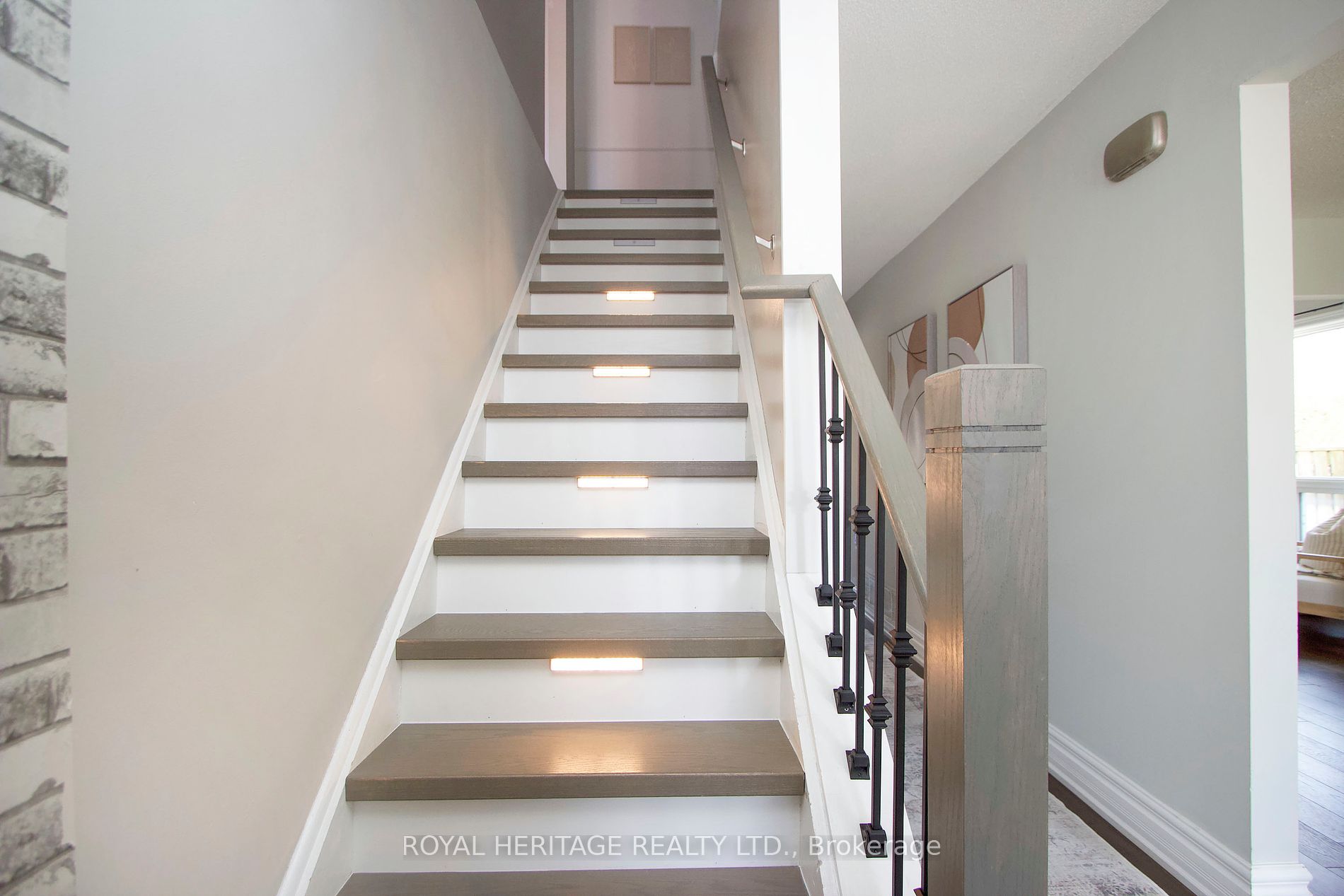 801 Greenbriar Drive