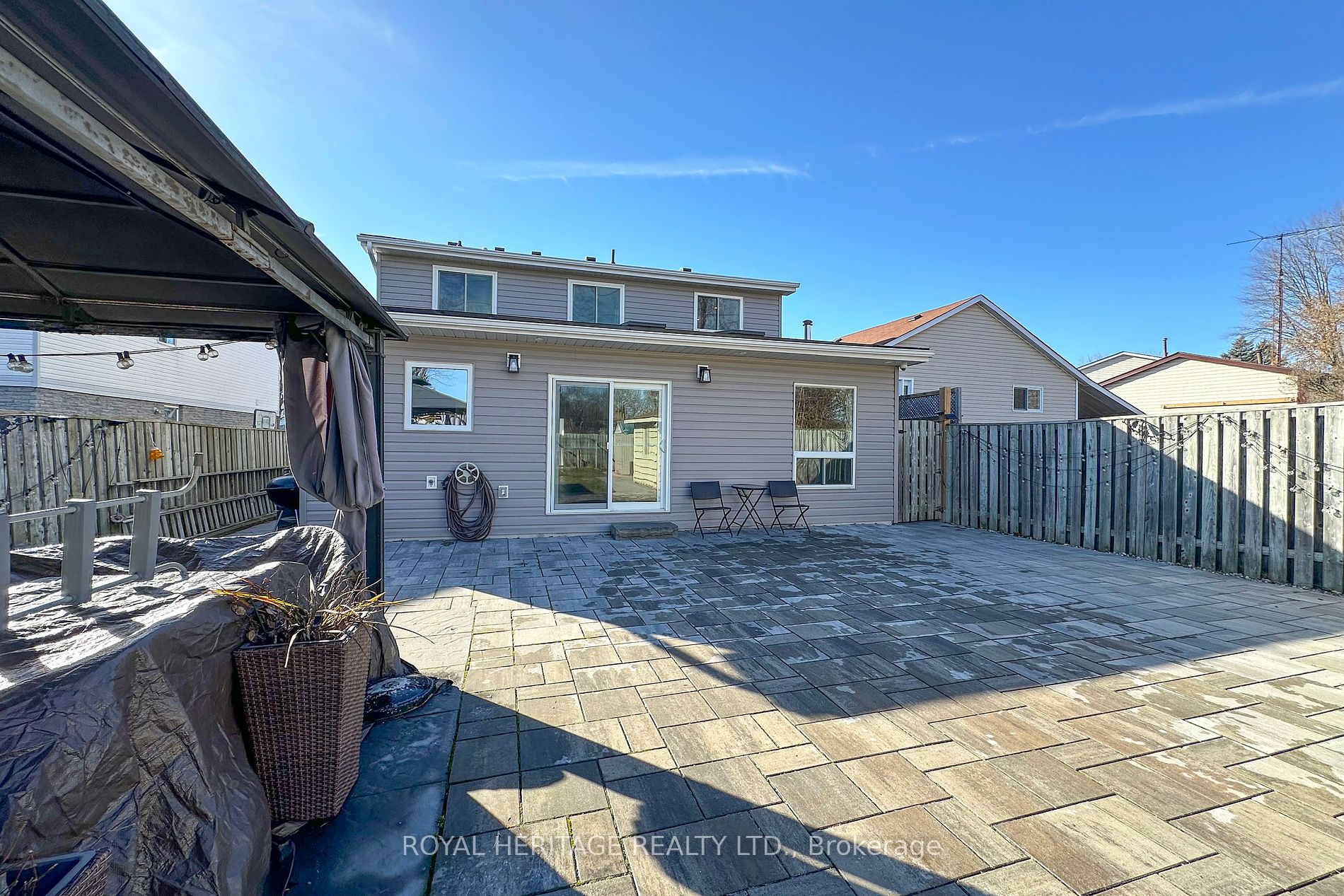 801 Greenbriar Drive