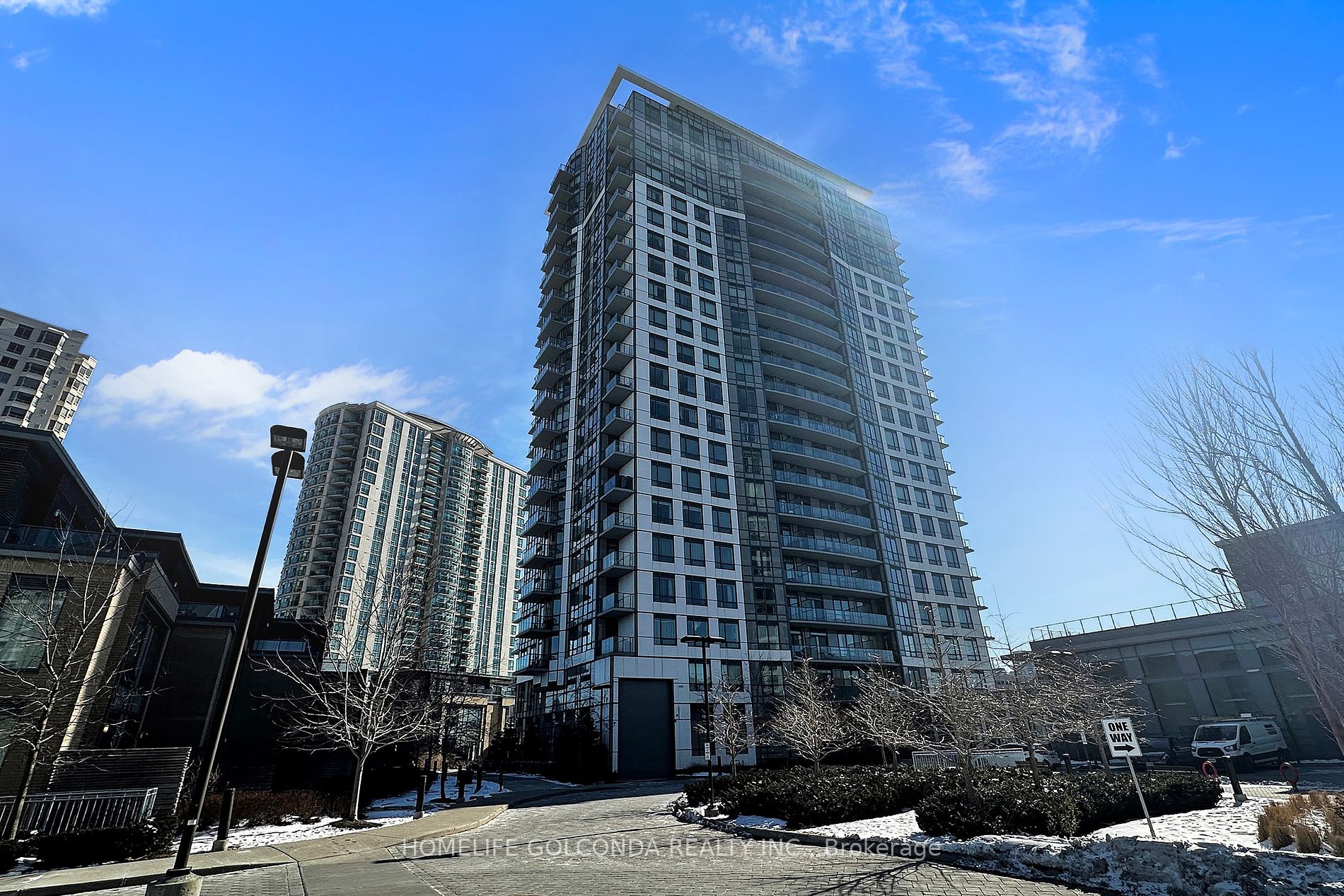 195 Bonis Avenue, #2109