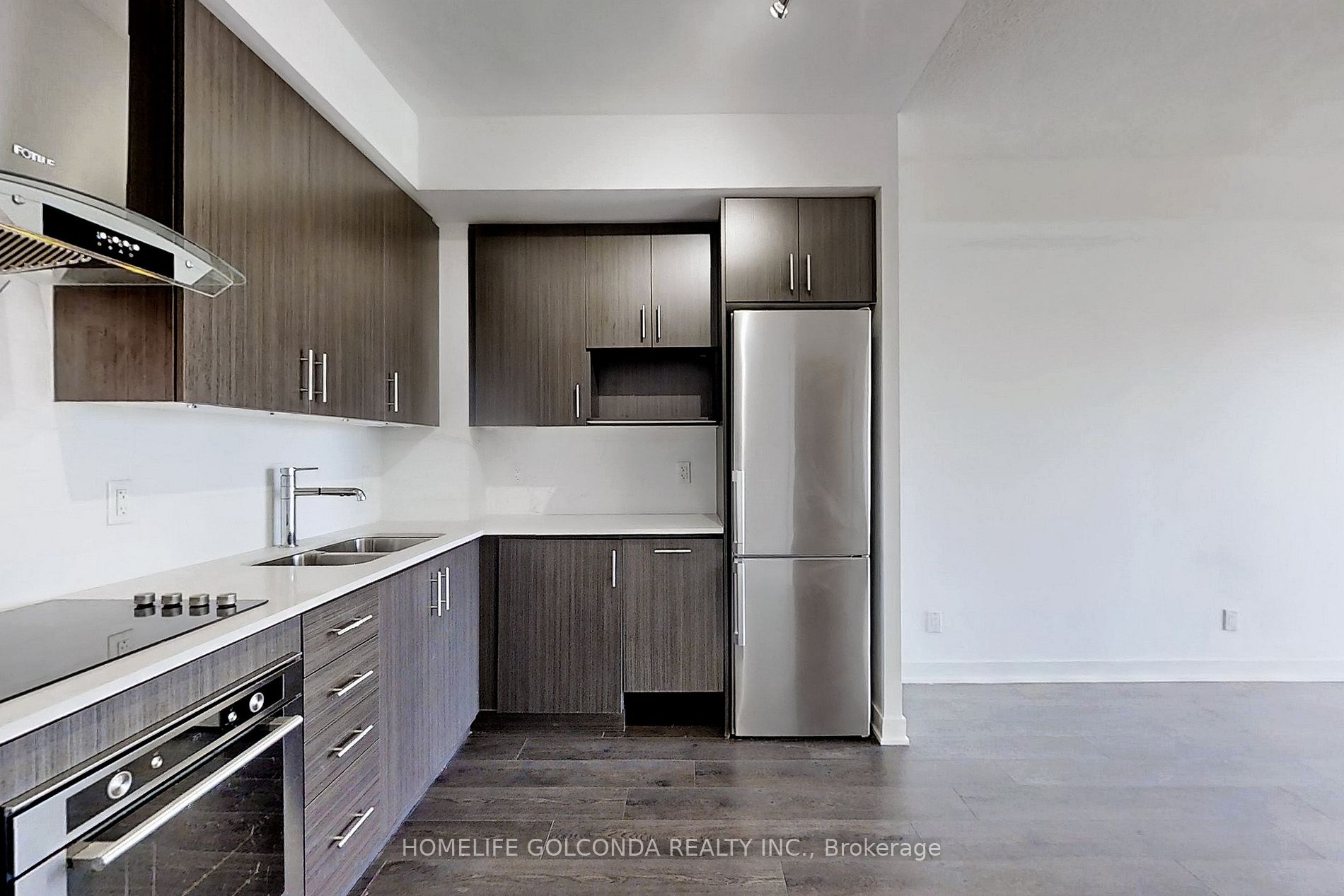 195 Bonis Avenue, #2109