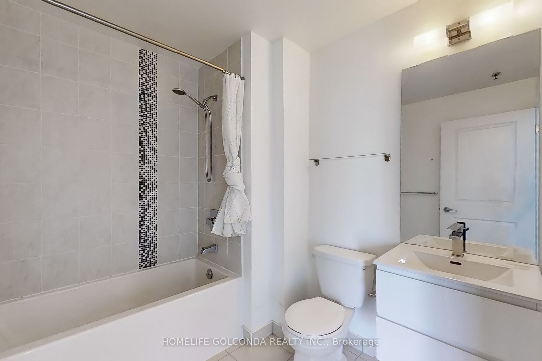 195 Bonis Avenue, #2109