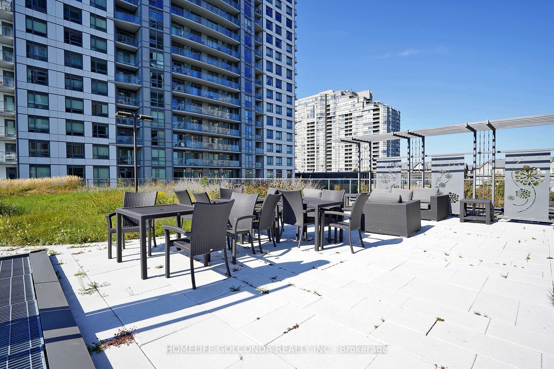 195 Bonis Avenue, #2109