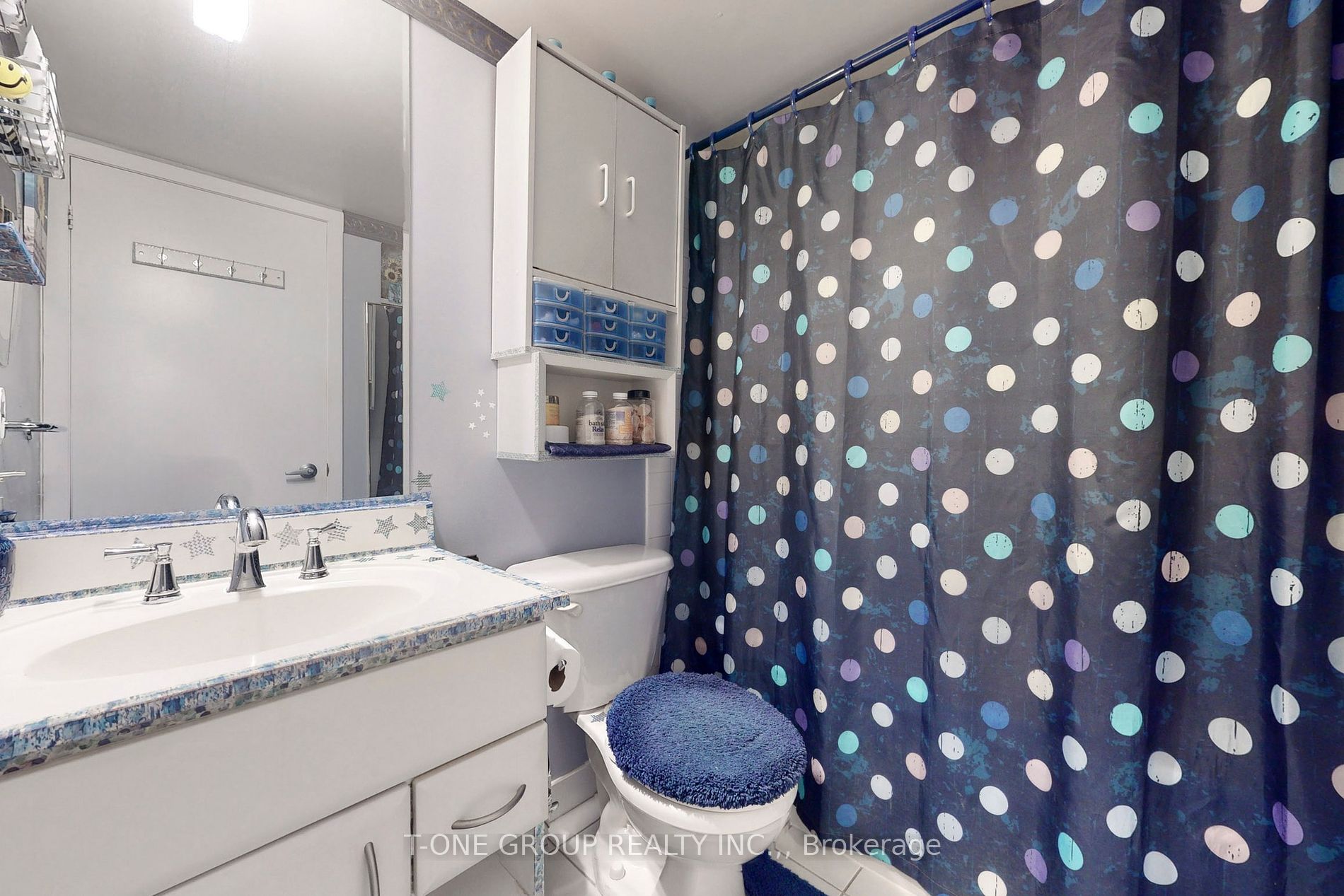 36 Lee Centre Dr, #2311