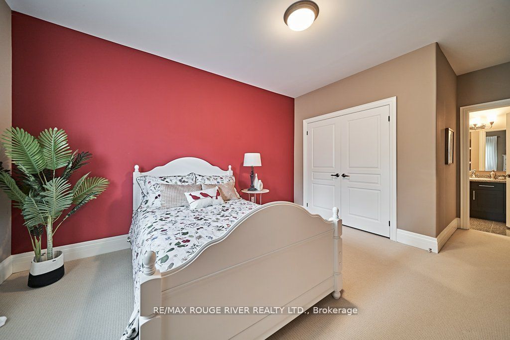 2326 Southcott Road