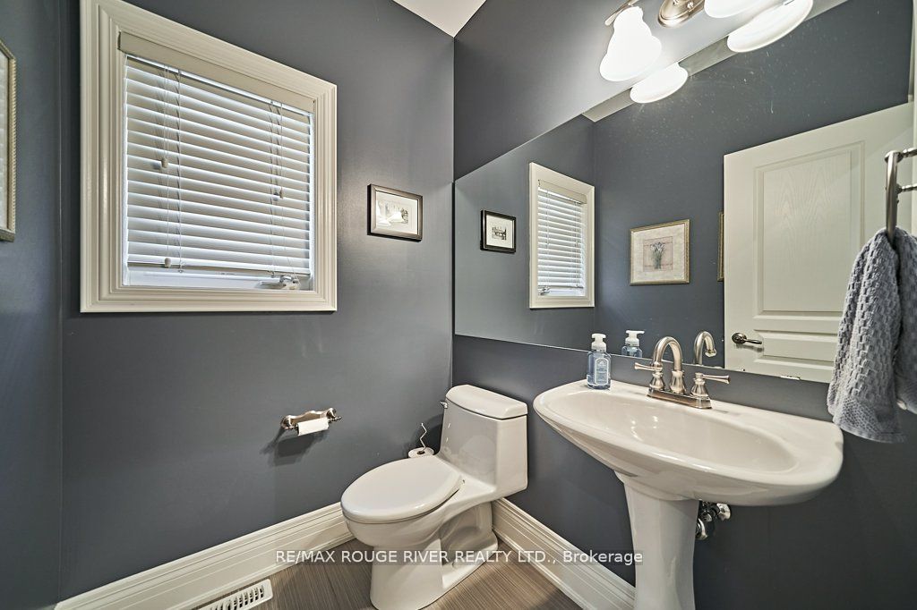 2326 Southcott Road