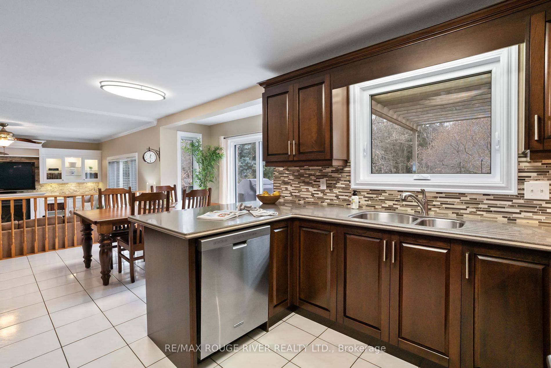 63 Inglewood Place