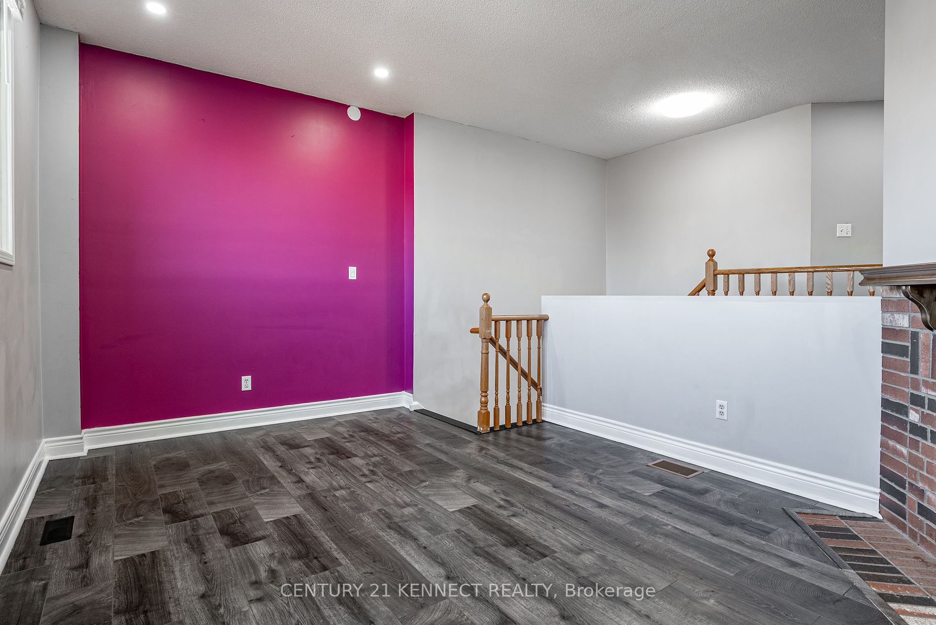 5 Knotty Pine Drive